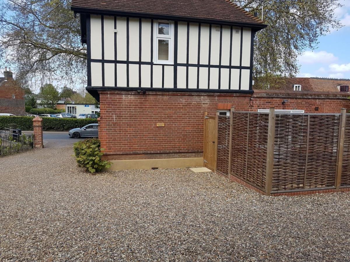 Old School Apartment 2 Ground Floor Bury St. Edmunds Exterior photo